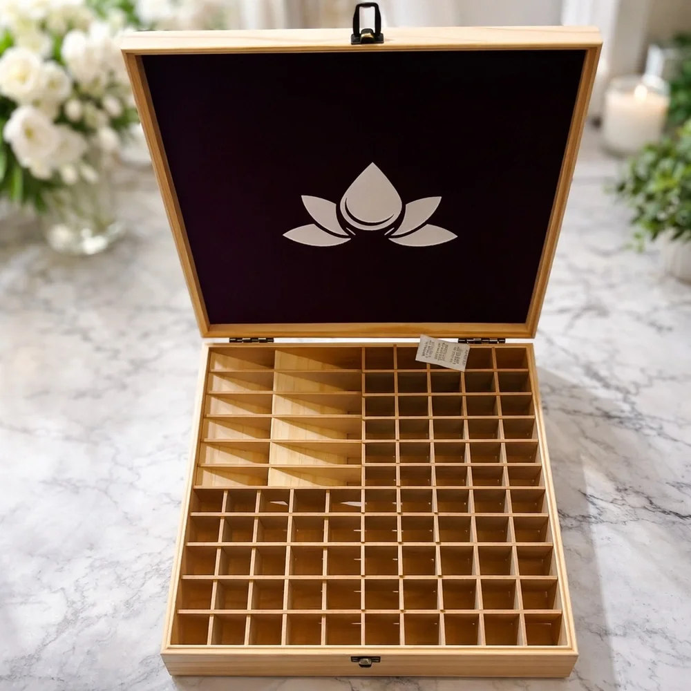 AROMA ESSENTIAL OIL WOODEN STORAGE BOX